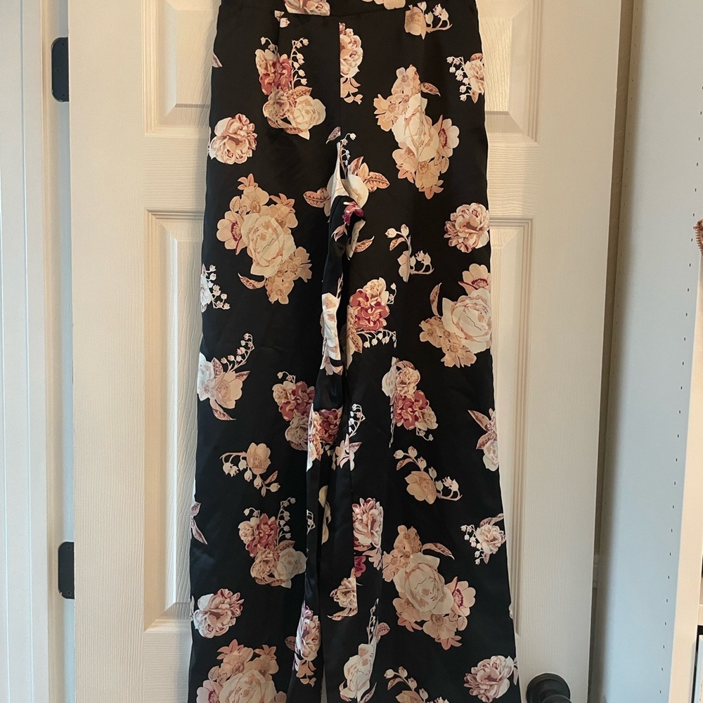 Floral pants - Picture 3 of 7